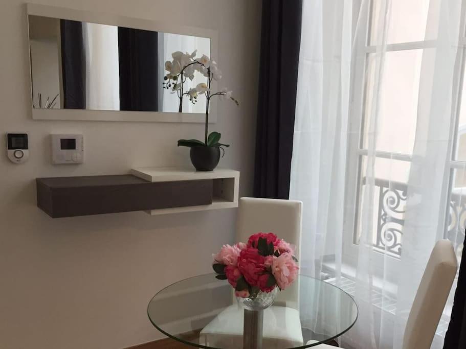 Le Lumineux - Le Chic En Hypercentre - Bellecour Apartment Лион Екстериор снимка