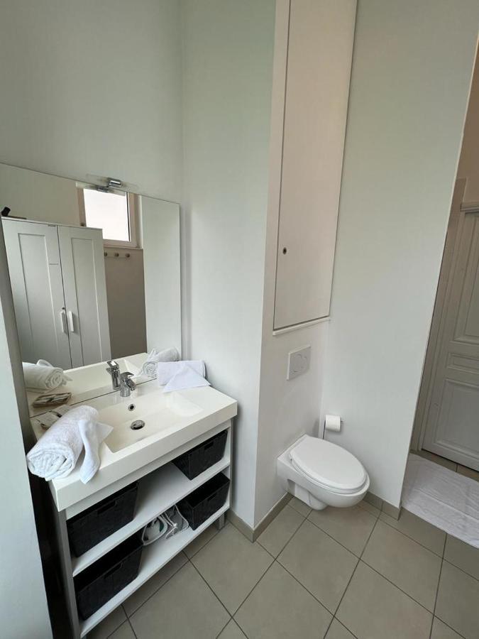 Le Lumineux - Le Chic En Hypercentre - Bellecour Apartment Лион Екстериор снимка